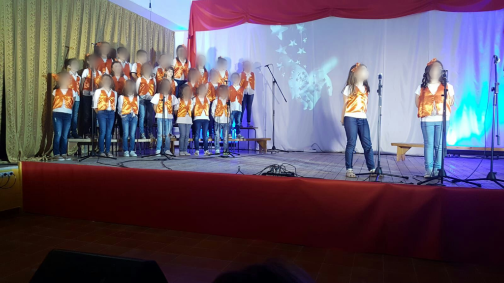 PICCOLI CANTORI CRESCONO-